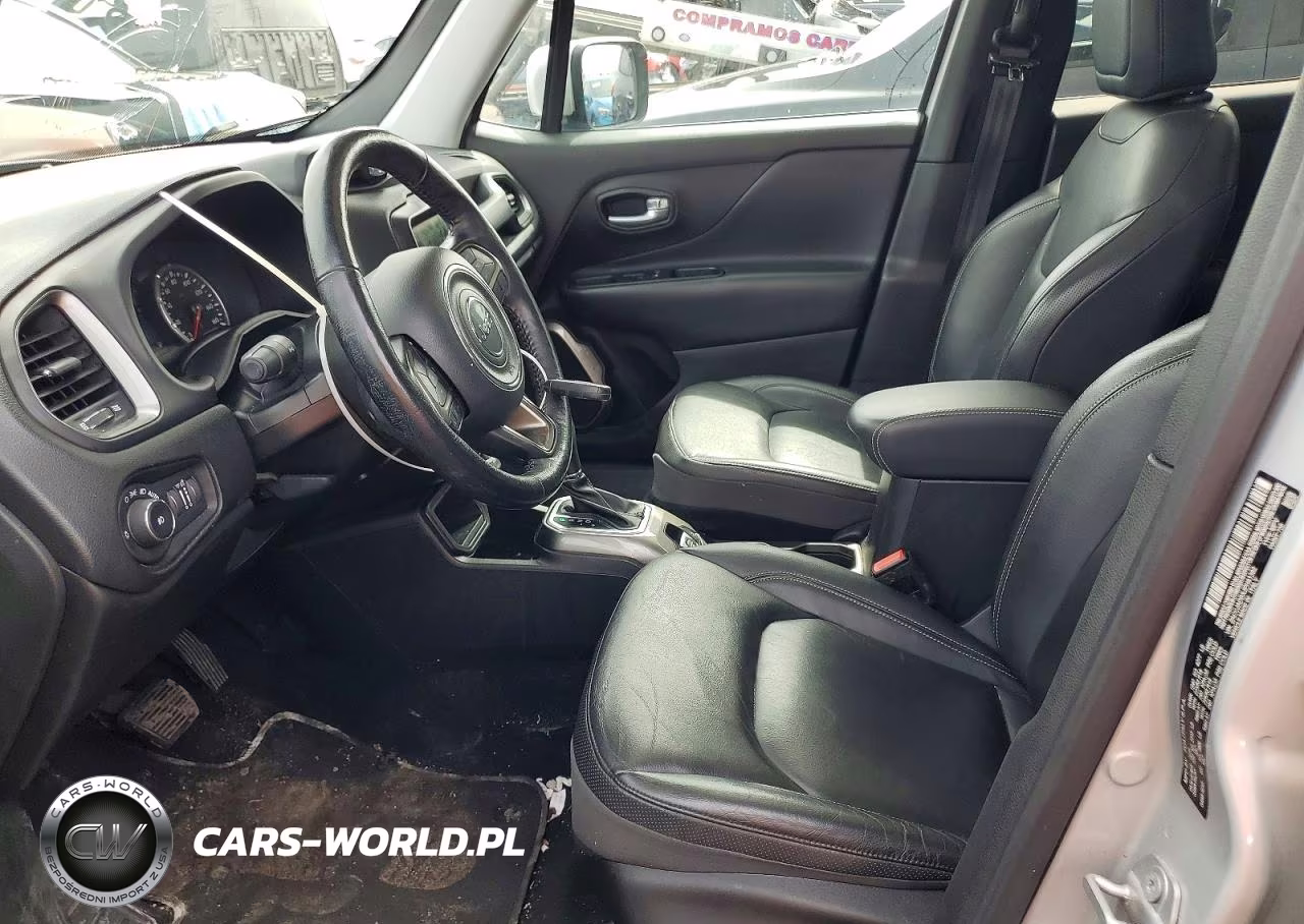 2018 Jeep Renegade Limited VIN:ZACCJADBXJPH41392 - 7