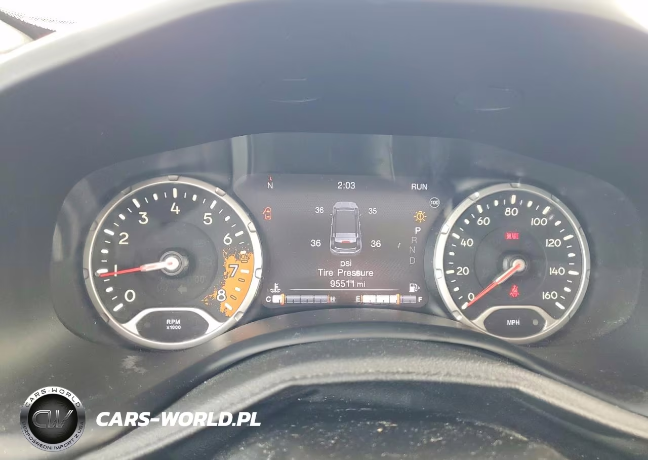 2018 Jeep Renegade Limited VIN:ZACCJADBXJPH41392 - 9