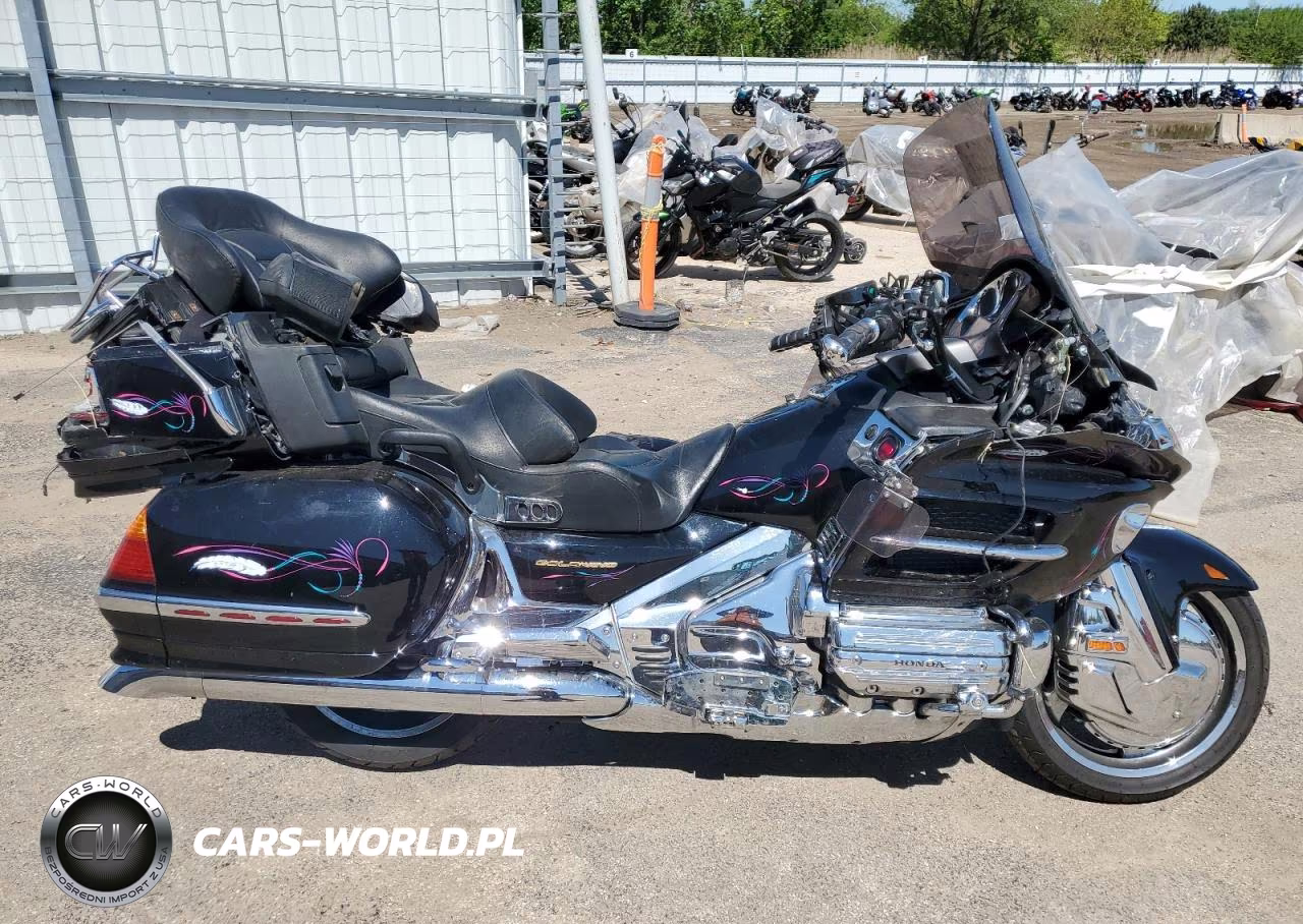 2004 Honda Gl1800