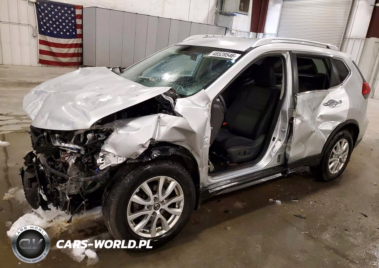 2017 Nissan Rogue – zdjęcie 1 z 14
