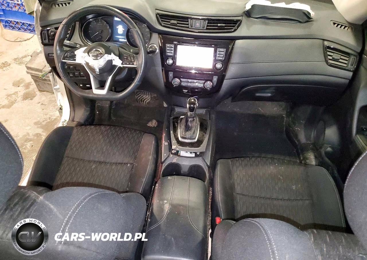2017 Nissan Rogue VIN:KNMAT2MV5HP588090 - 8