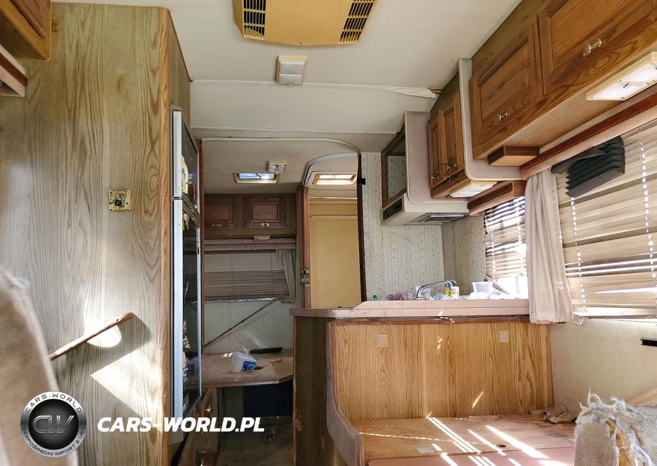 1989 Ford Econoline E350 Cutaway Van VIN:1FDKE30G1KHA06608 - 6