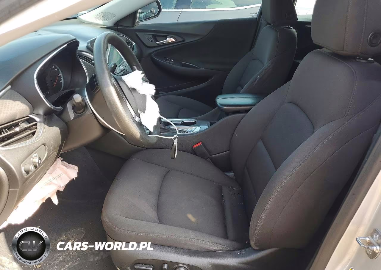 2019 Chevrolet Malibu Lt VIN:1G1ZD5ST5KF170055 - 7