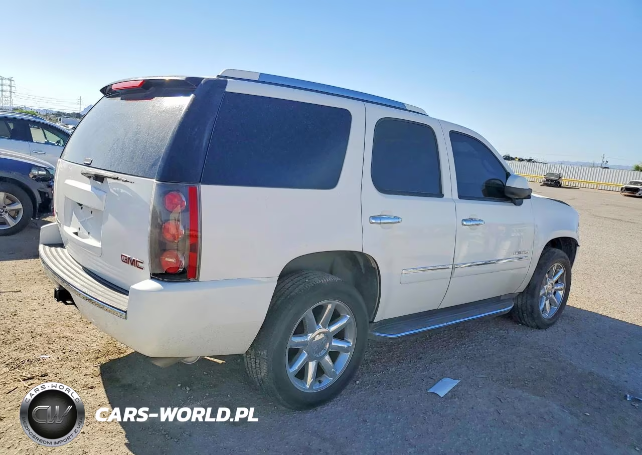 2011 GMC Yukon Denali VIN:1GKS1EEF1BR399777 - 3