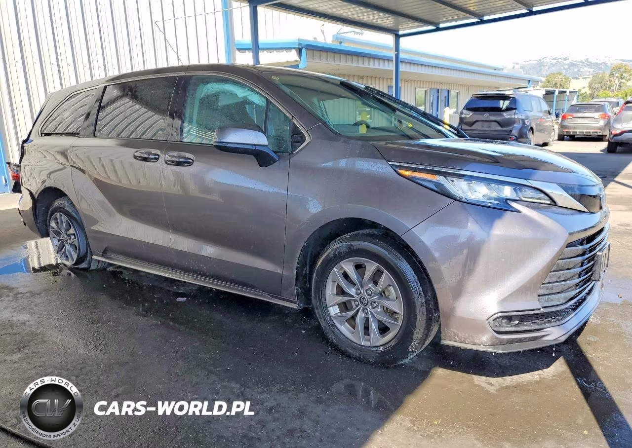 2023 Toyota Sienna Le 8-Passenger VIN:5TDKRKEC5PS164512 - 4