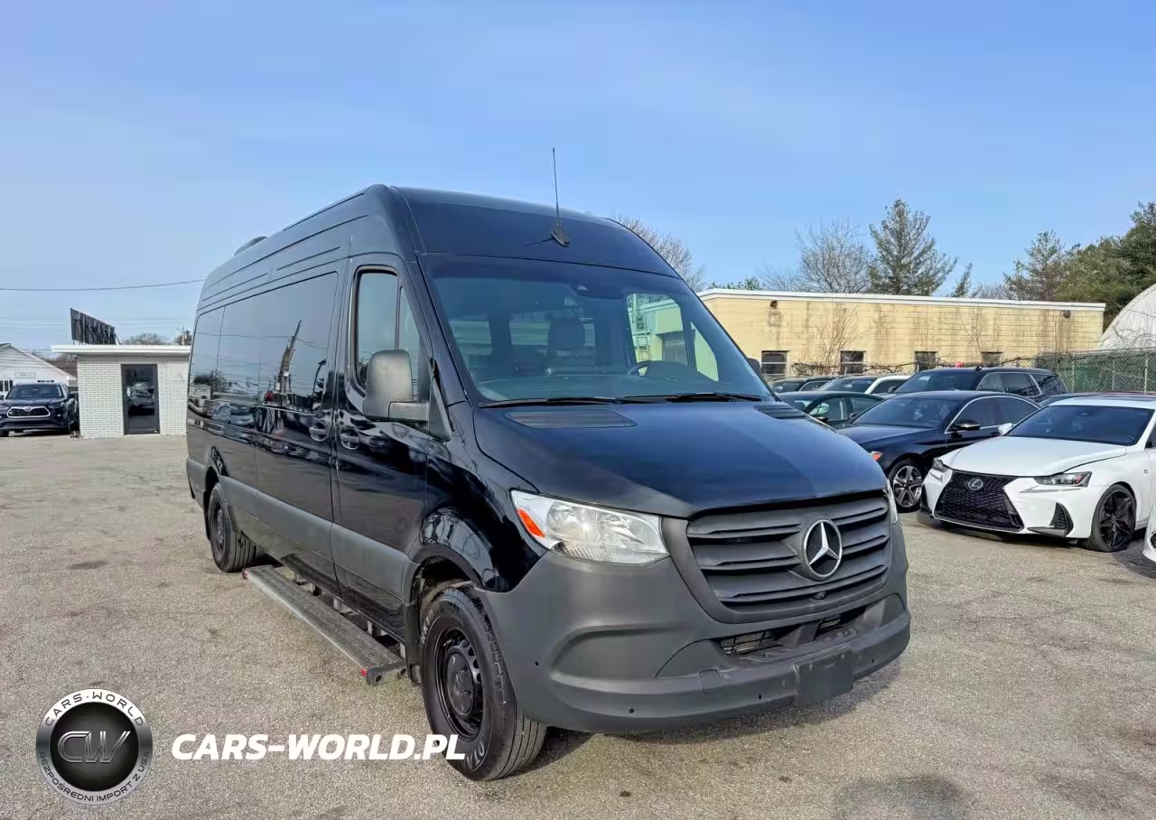 2024 Mercedes-Benz Sprinter 2500