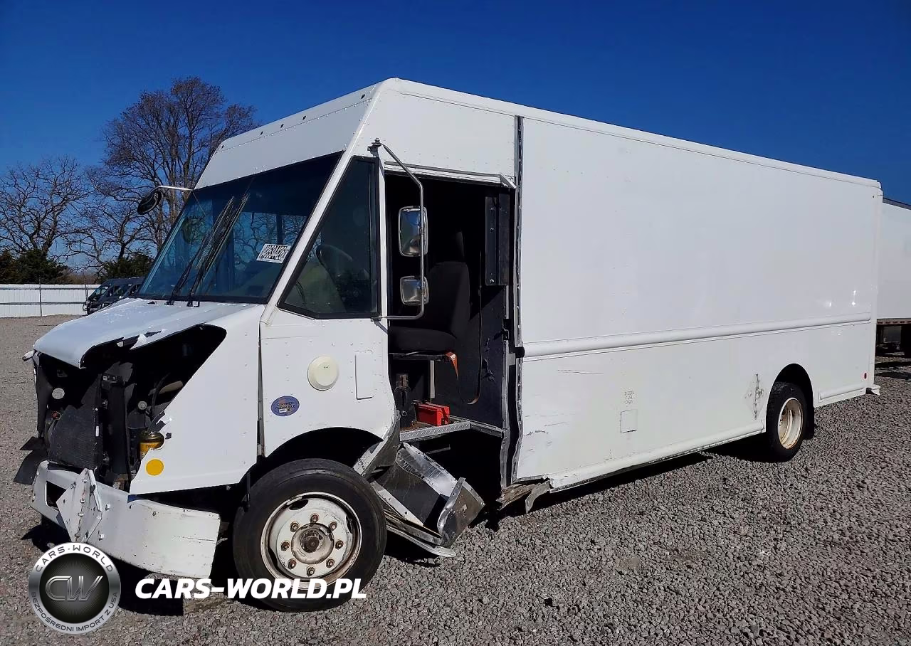 2017 Freightliner Mt45G Chassis Delivery Truck – zdjęcie 1 z 12