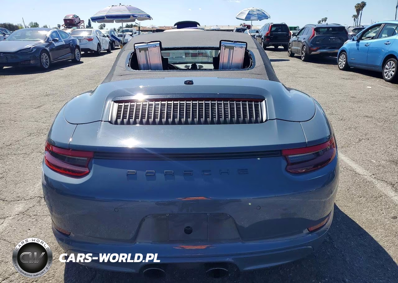 2018 Porsche 911 Carrera S VIN:WP0CB2A99JS147925 - 6