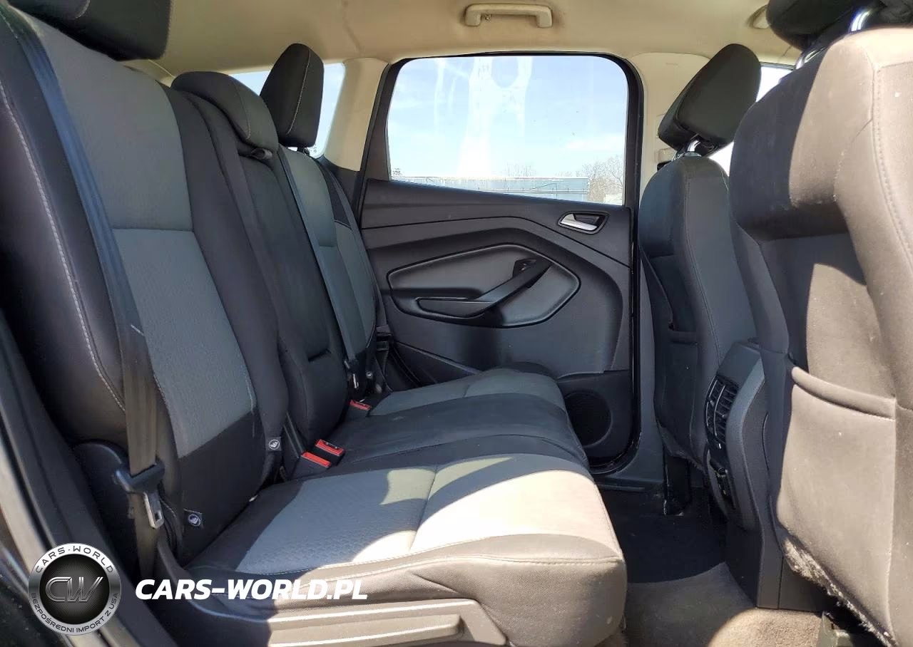 2017 Ford Escape Se VIN:1FMCU9GD0HUE04074 - 11