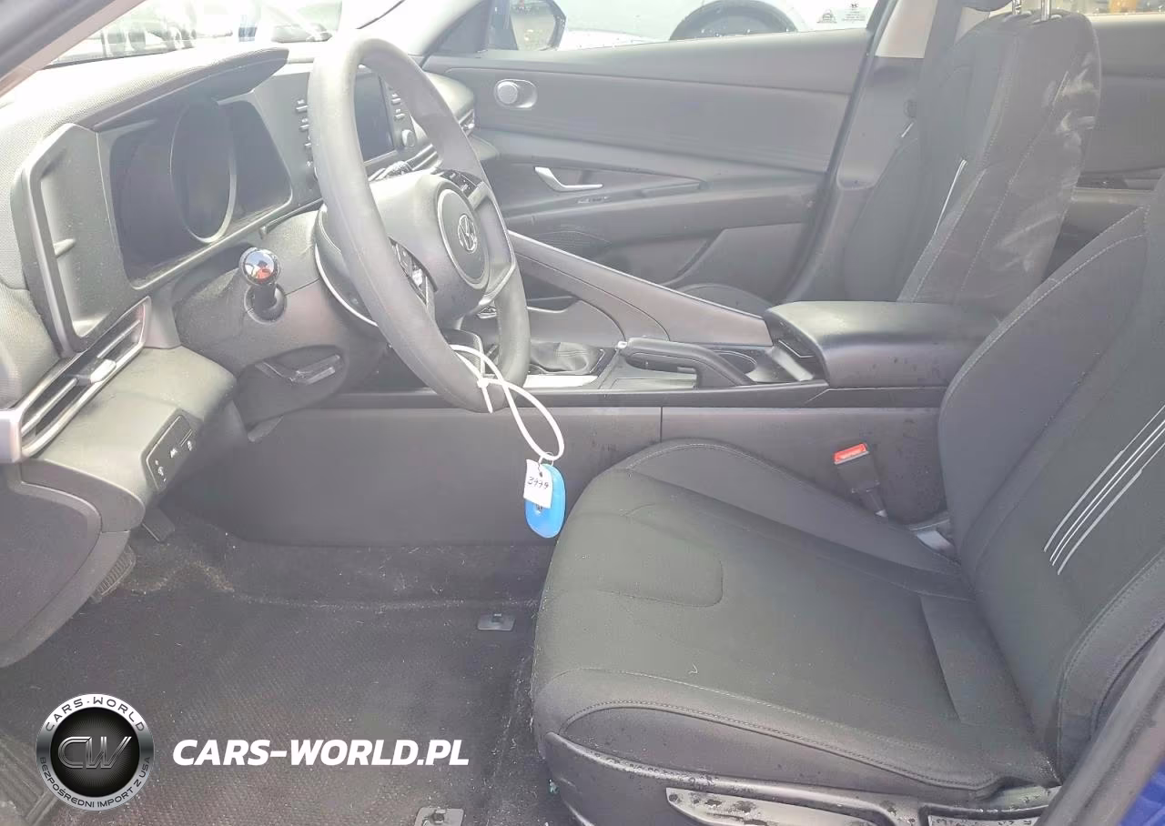2023 Hyundai Elantra Sel VIN:5NPLM4AG2PH118584 - 7