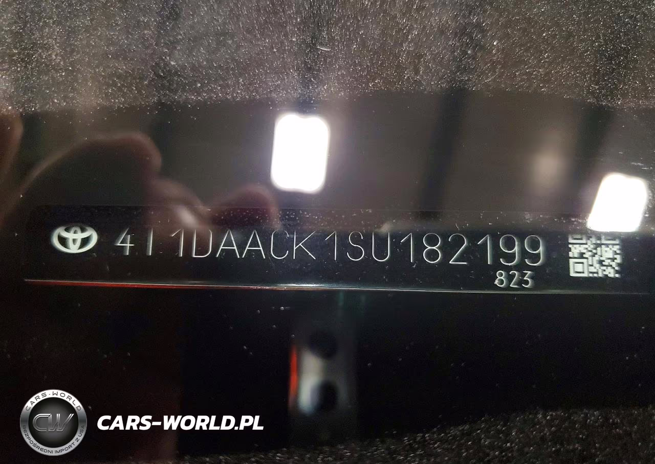 2025 Toyota Camry Le VIN:4T1DAACK1SU182199 - 12