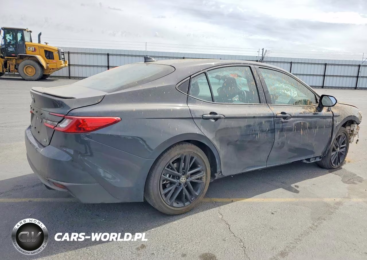 2026 Toyota Camry Se VIN:4T1DAACK7TU234095 - 3