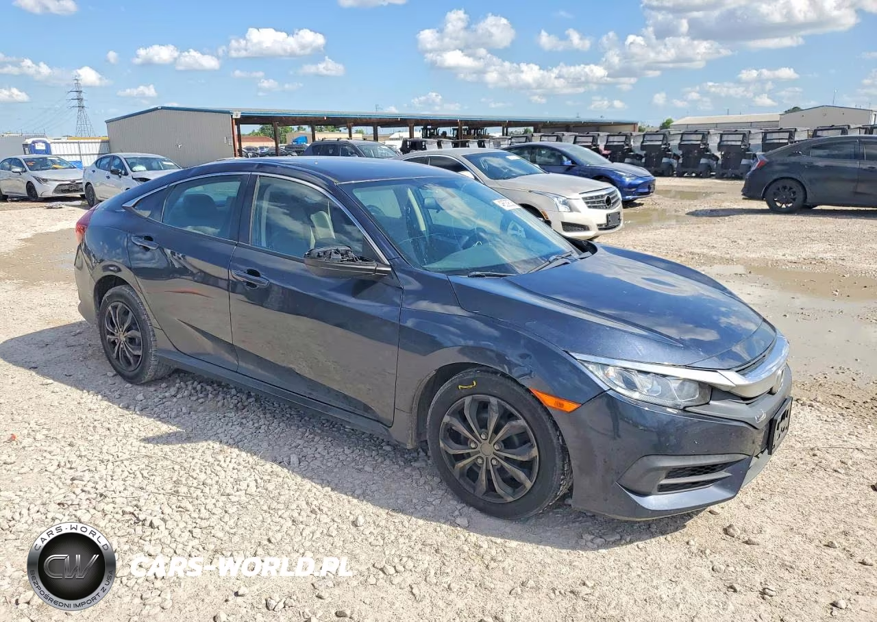 2017 Honda Civic Lx VIN:2HGFC2F51HH568881 - 4