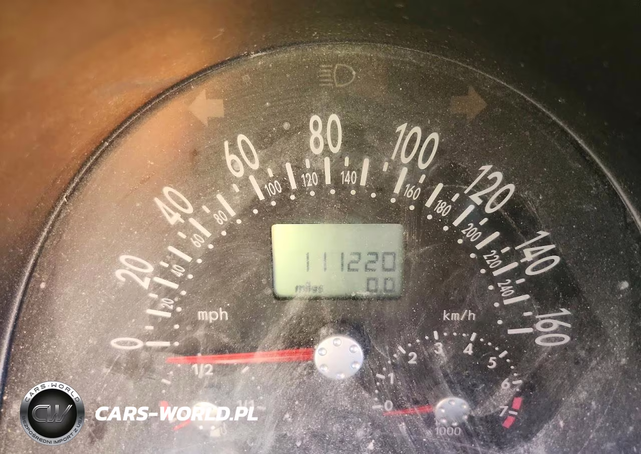 2004 Volkswagen New Beetle Gls VIN:3VWCD31Y14M351782 - 9