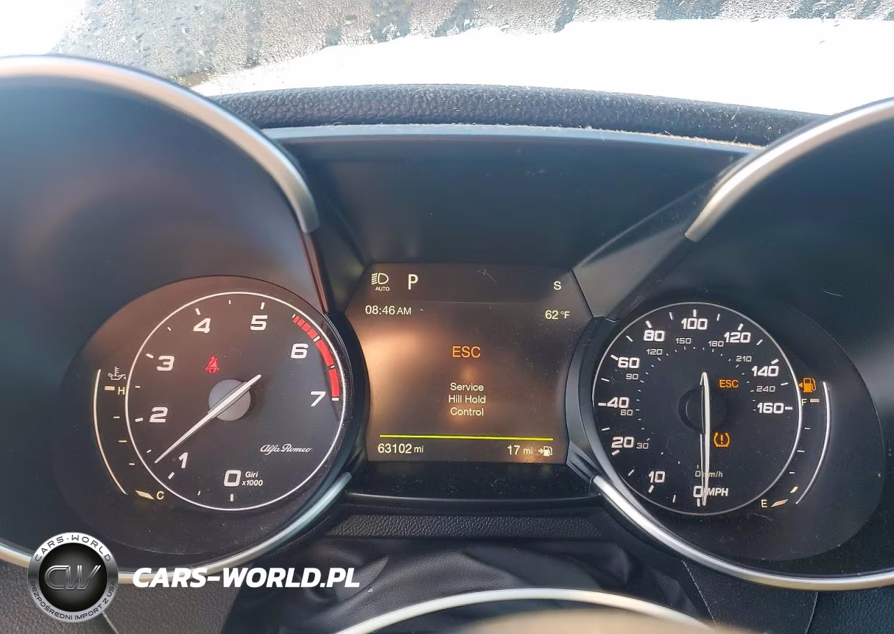2017 Alfa Romeo Giulia VIN:ZARFAEBN4H7551568 - 9