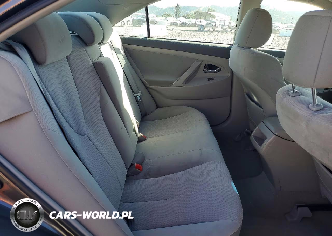 2011 Toyota Camry Le VIN:4T1BF3EK1BU749819 - 10