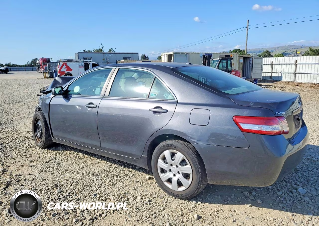 2011 Toyota Camry Le VIN:4T1BF3EK1BU749819 - 2