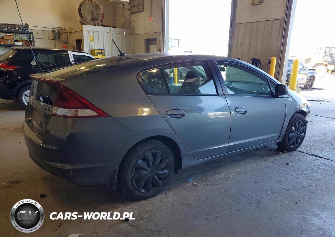 2013 Honda Insight VIN:JHMZE2H3XDS005265 - 3