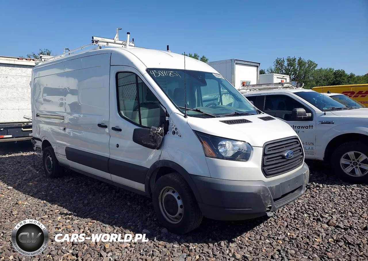 2018 Ford Transit T-250 VIN:1FTYR2CM2JKA47524 - 4