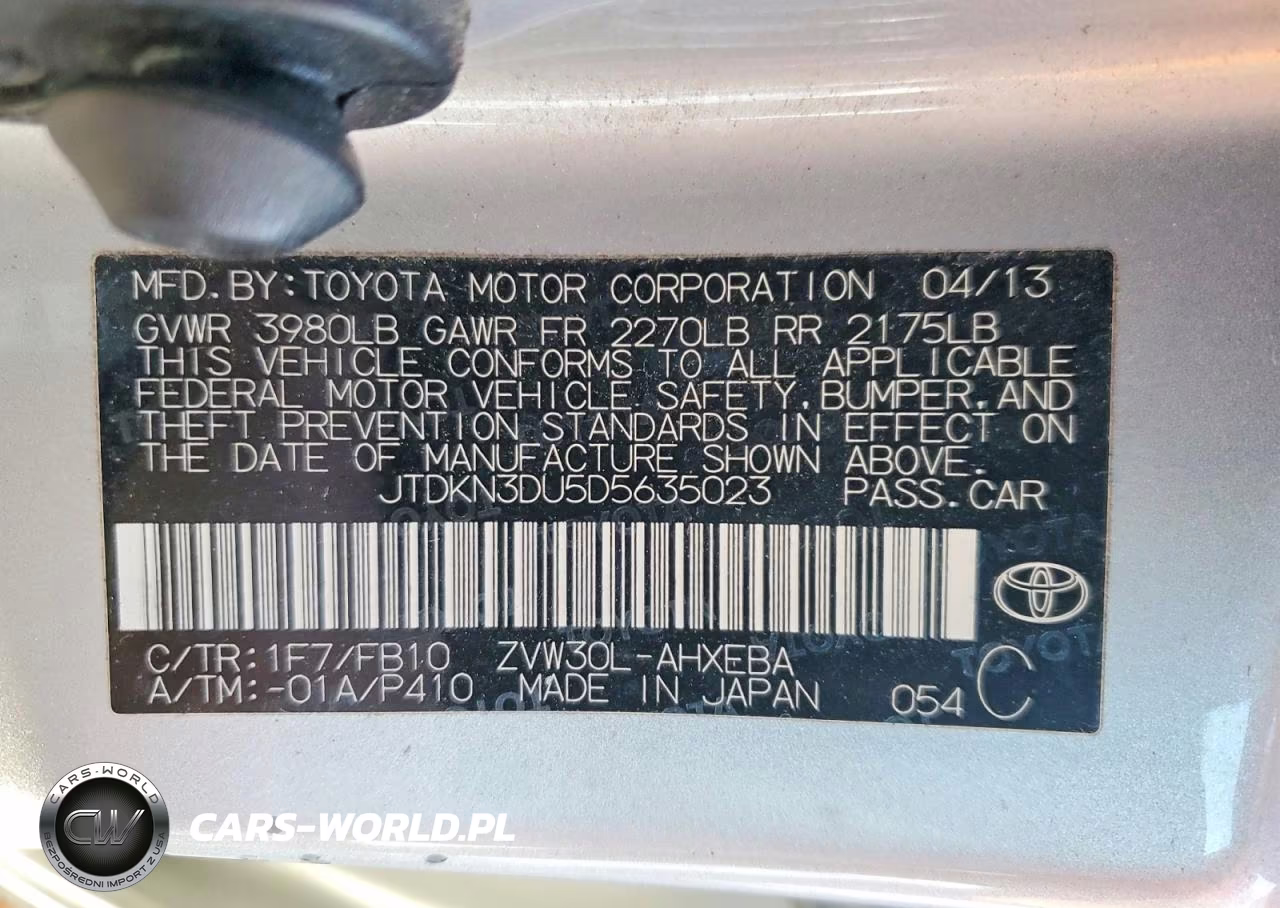 2013 Toyota Prius Two VIN:JTDKN3DU5D5635023 - 12