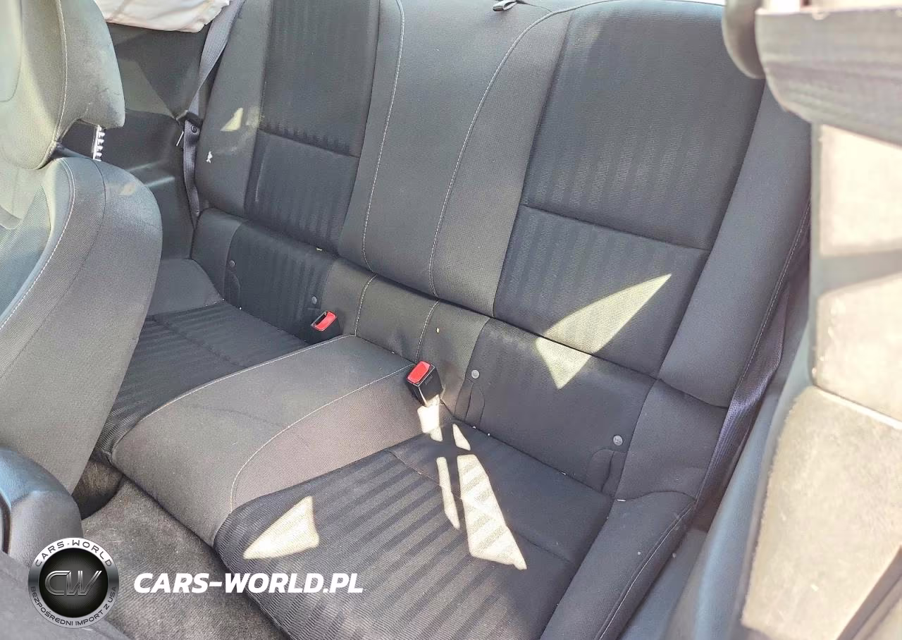 2015 Chevrolet Camaro Ls VIN:2G1FB1E31F9309285 - 10