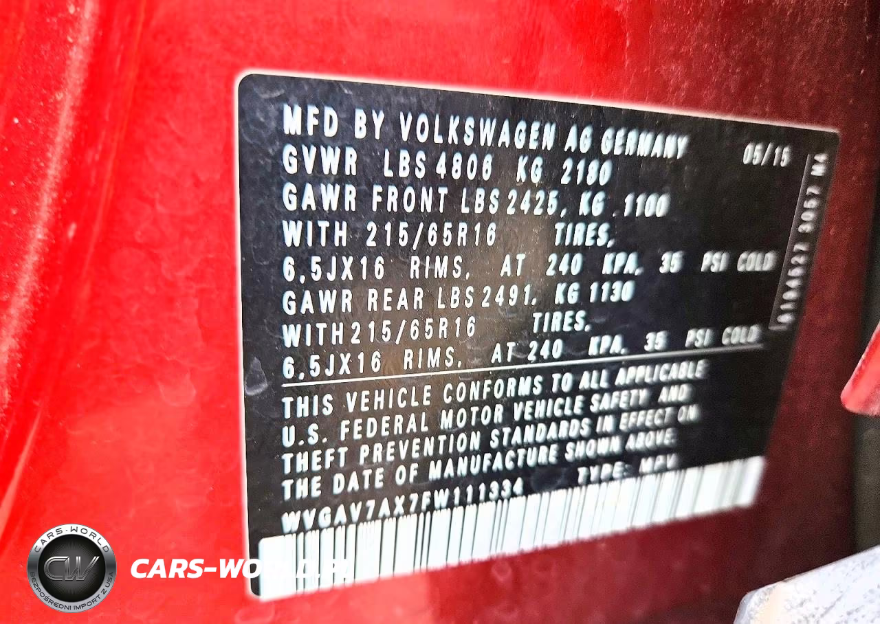 2015 Volkswagen Tiguan S VIN:WVGAV7AX7FW111334 - 12