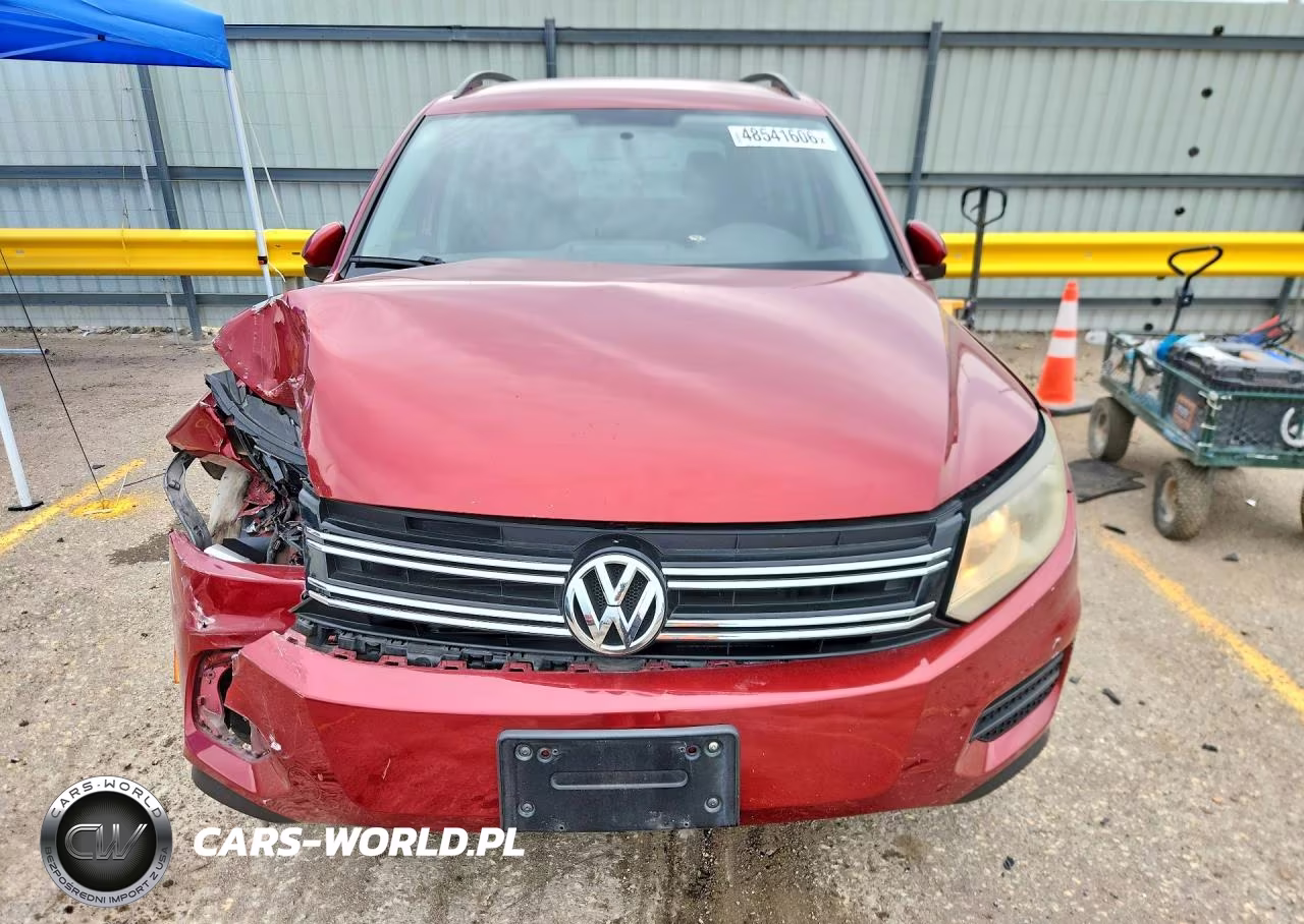 2015 Volkswagen Tiguan S VIN:WVGAV7AX7FW111334 - 5