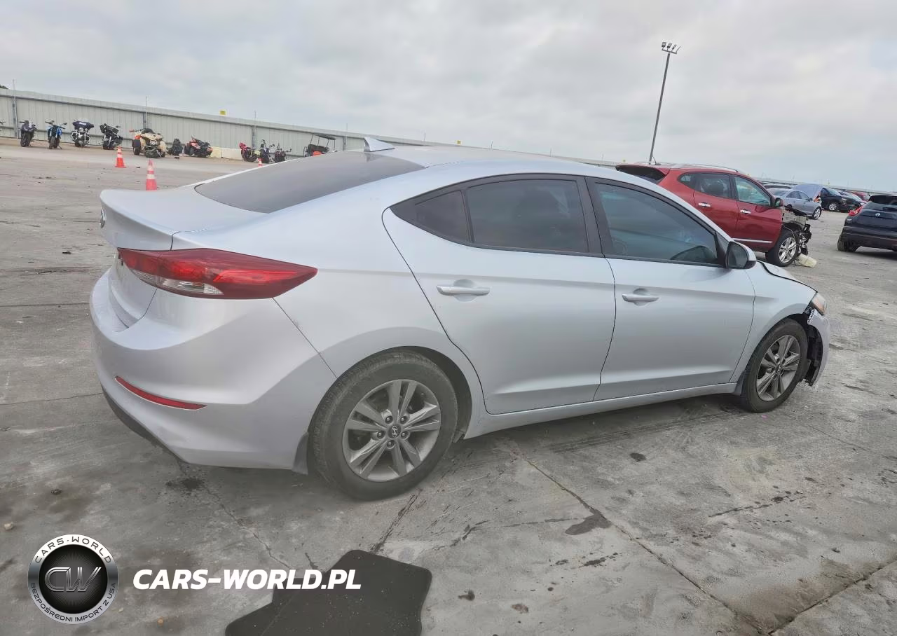 2018 Hyundai Elantra Sel VIN:KMHD84LF0JU514700 - 3