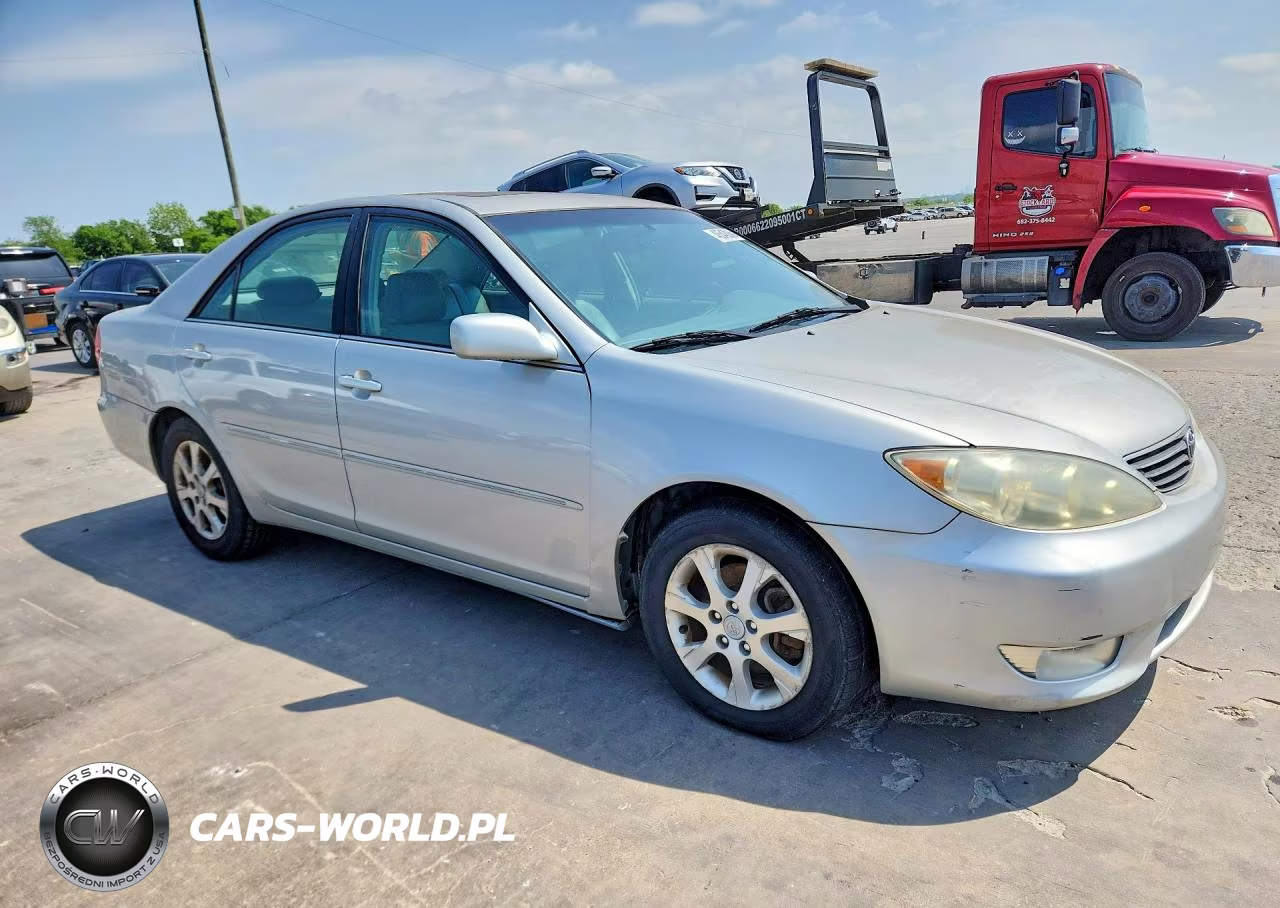 2006 Toyota Camry Xle V6 VIN:4T1BF30K76U635577 - 4