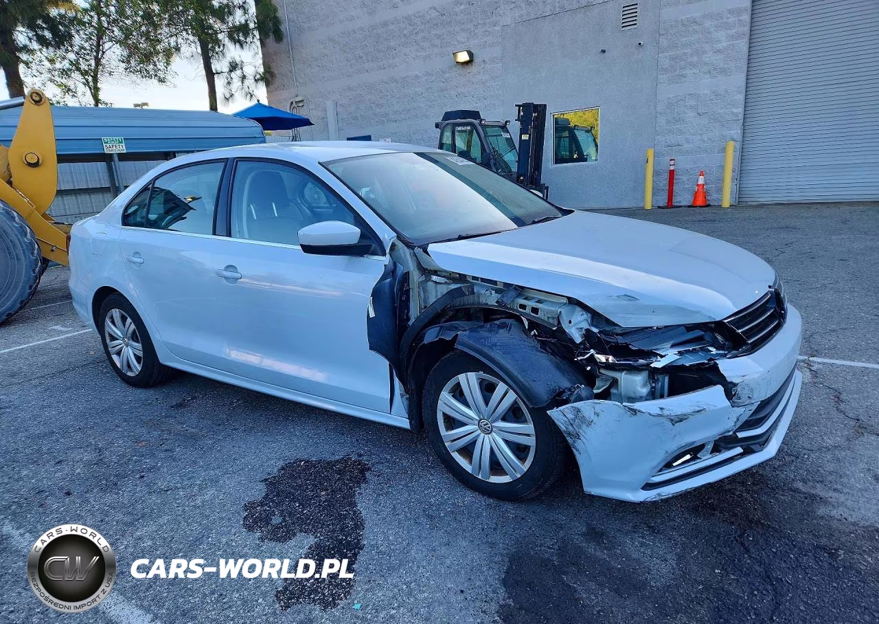 2017 Volkswagen Jetta S VIN:3VW2B7AJ1HM359690 - 4