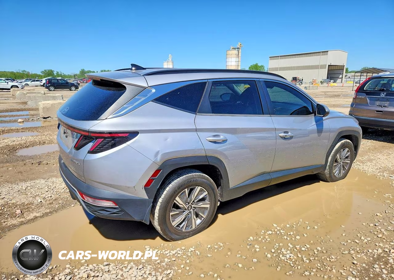 2022 Hyundai Tucson Blue VIN:KM8JBCA14NU030783 - 3