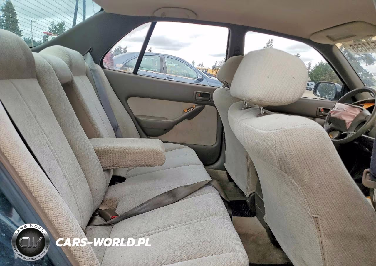 1995 Toyota Camry Le VIN:JT2SK12E1S0319744 - 10