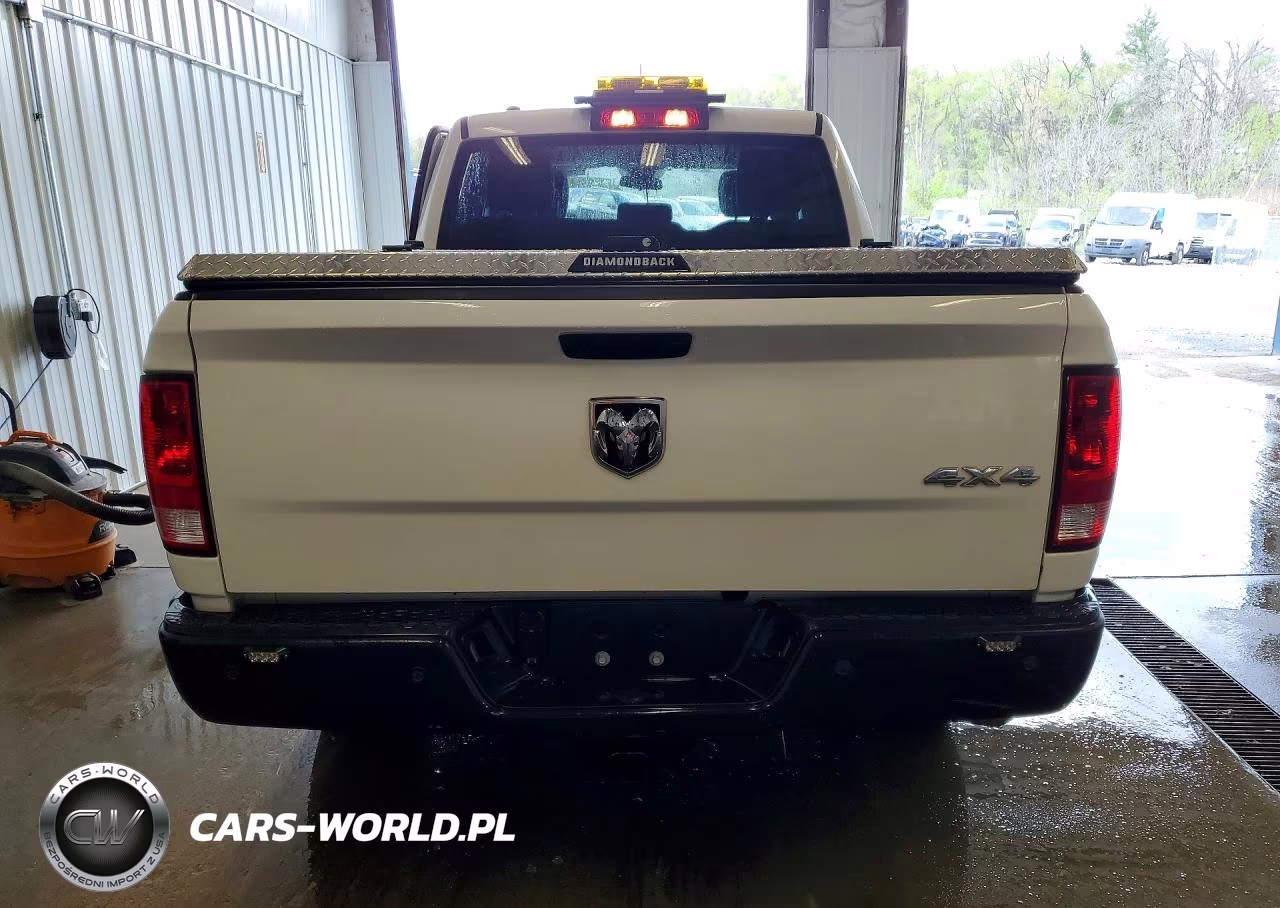 2023 Ram 1500 Classic Tradesman VIN:1C6RR7FG7PS531941 - 6