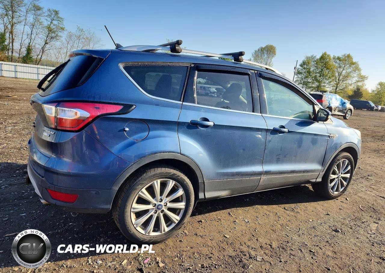 2018 Ford Escape Titanium VIN:1FMCU9J92JUA66963 - 3