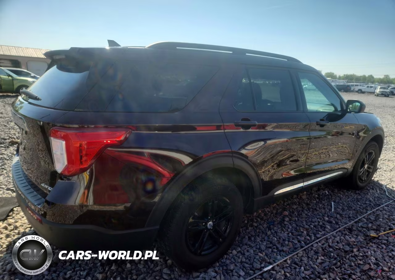 2023 Ford Explorer Xlt VIN:1FMSK8DH5PGB20987 - 3