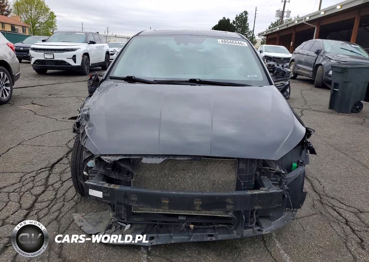 2019 Hyundai Elantra Value Edition VIN:5NPD84LF1KH427601 - 5