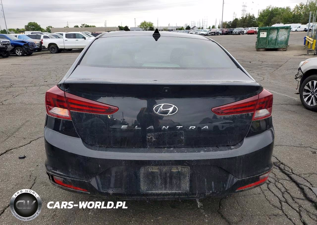 2019 Hyundai Elantra Value Edition VIN:5NPD84LF1KH427601 - 6