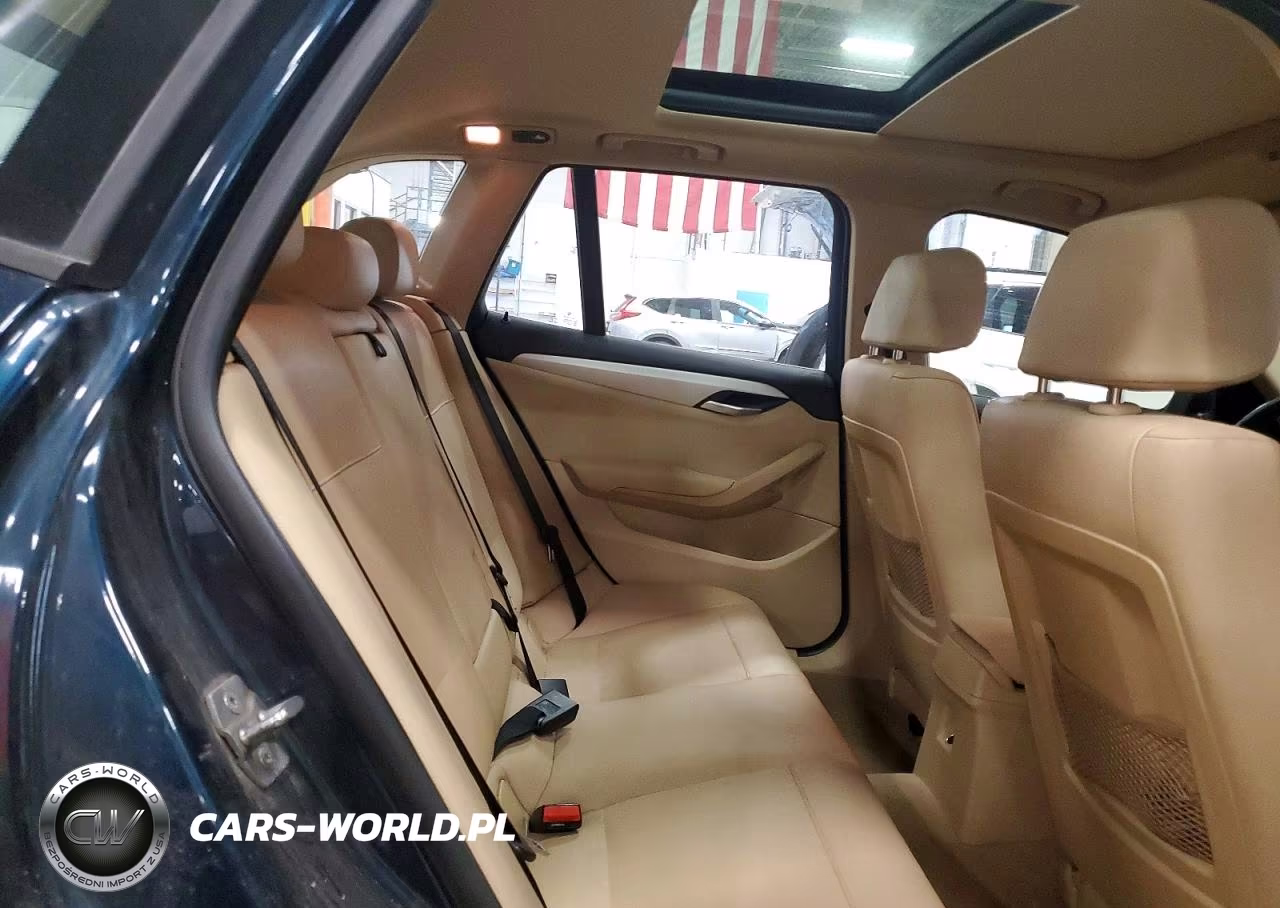 2015 BMW X1 xDrive28I VIN:WBAVL1C5XFVY32237 - 11