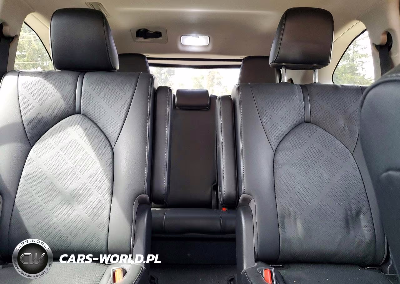 2021 Toyota Highlander Hybrid Platinum VIN:5TDEBRCH1MS024560 - 10