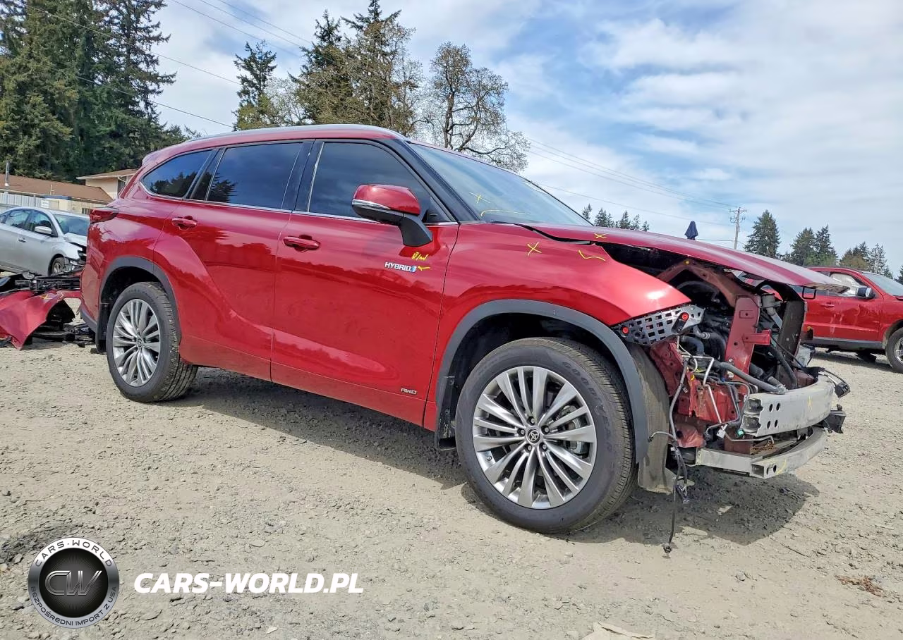2021 Toyota Highlander Hybrid Platinum VIN:5TDEBRCH1MS024560 - 4