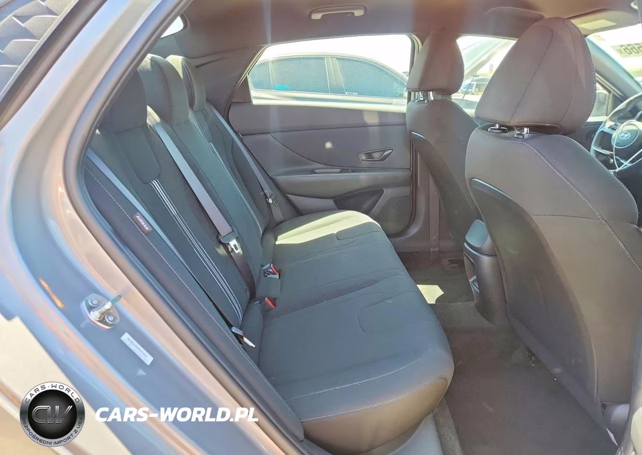 2025 Hyundai Elantra Sel Sport VIN:KMHLM4DG6SU938740 - 10