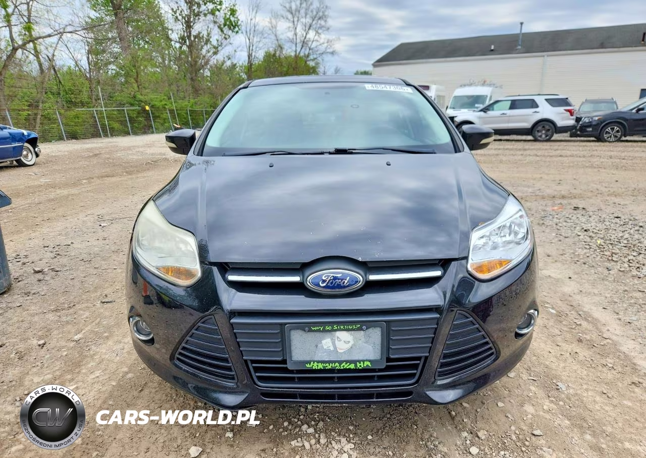 2014 Ford Focus Se VIN:1FADP3K26EL105893 - 5
