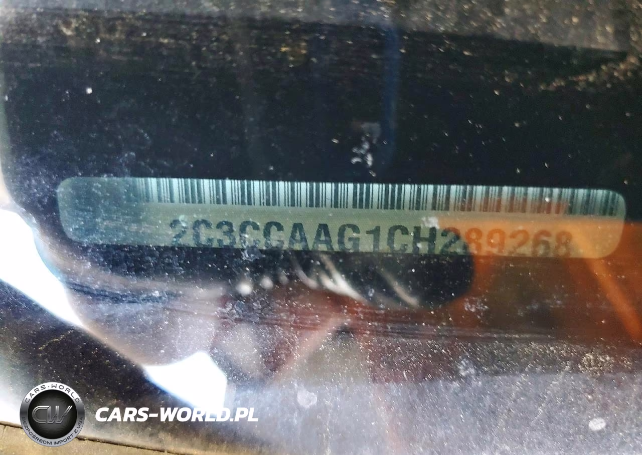 2012 Chrysler 300 VIN:2C3CCAAG1CH289268 - 12