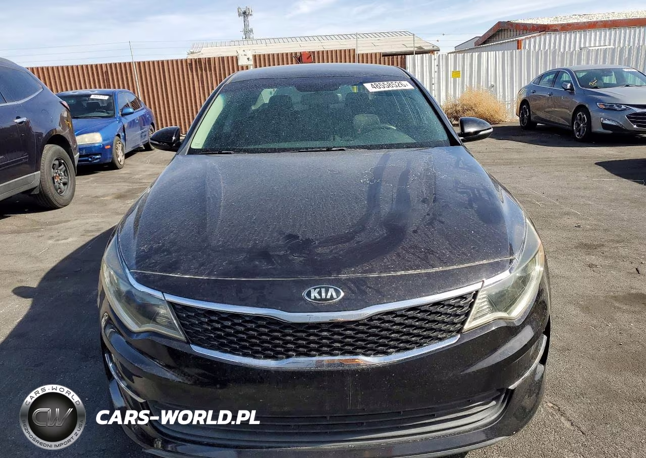2016 Kia Optima VIN:5XXGT4L35GG024273 - 5