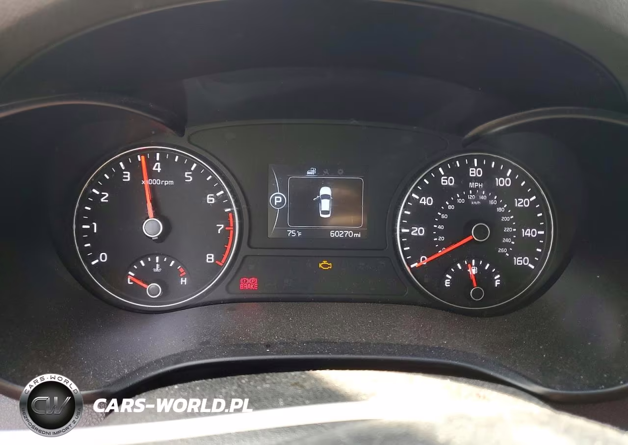 2016 Kia Optima VIN:5XXGT4L35GG024273 - 9