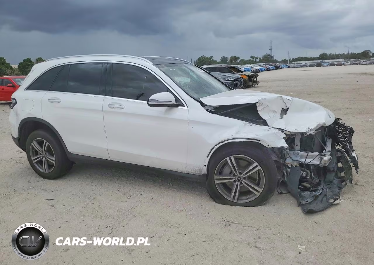 2020 Mercedes-Benz Glc 300 VIN:W1N0G8DB5LF857642 - 4