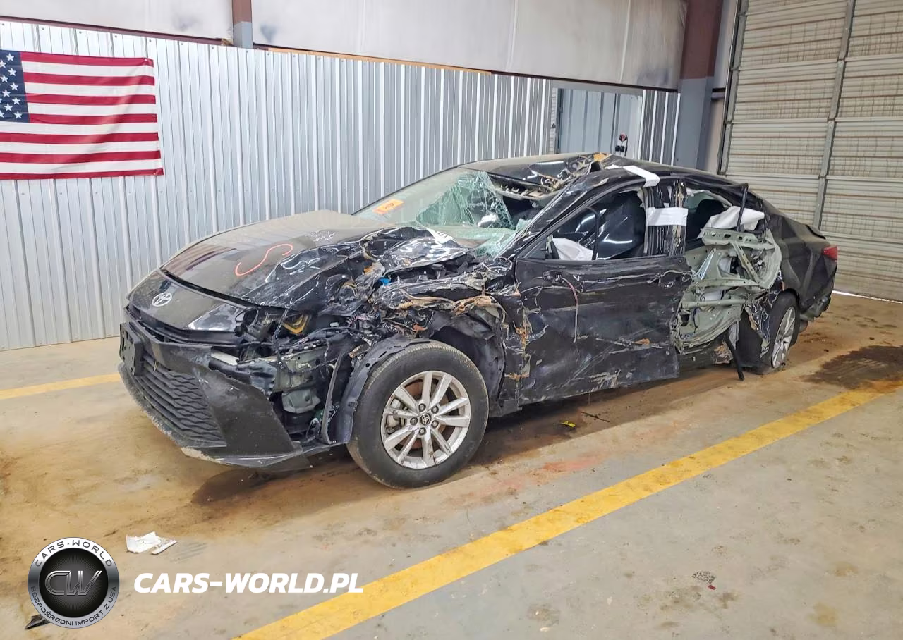 2025 Toyota Camry Le