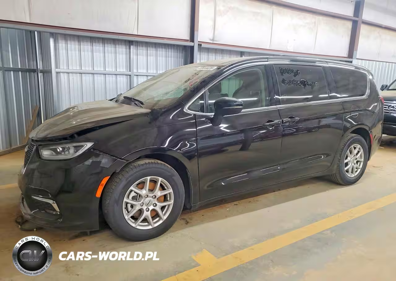 2024 Chrysler Pacifica Touring L
