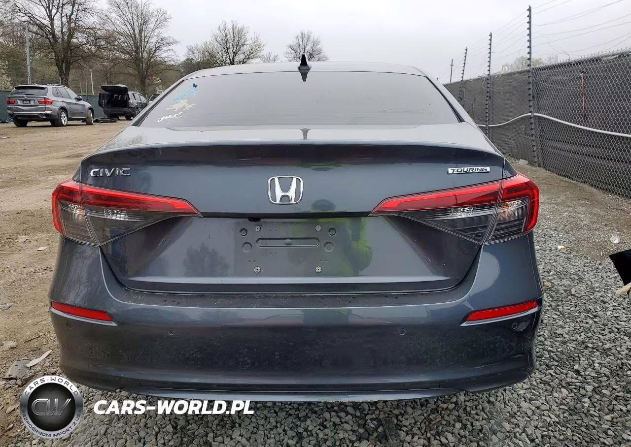 2023 Honda Civic Touring VIN:2HGFE1F90PH321048 - 6