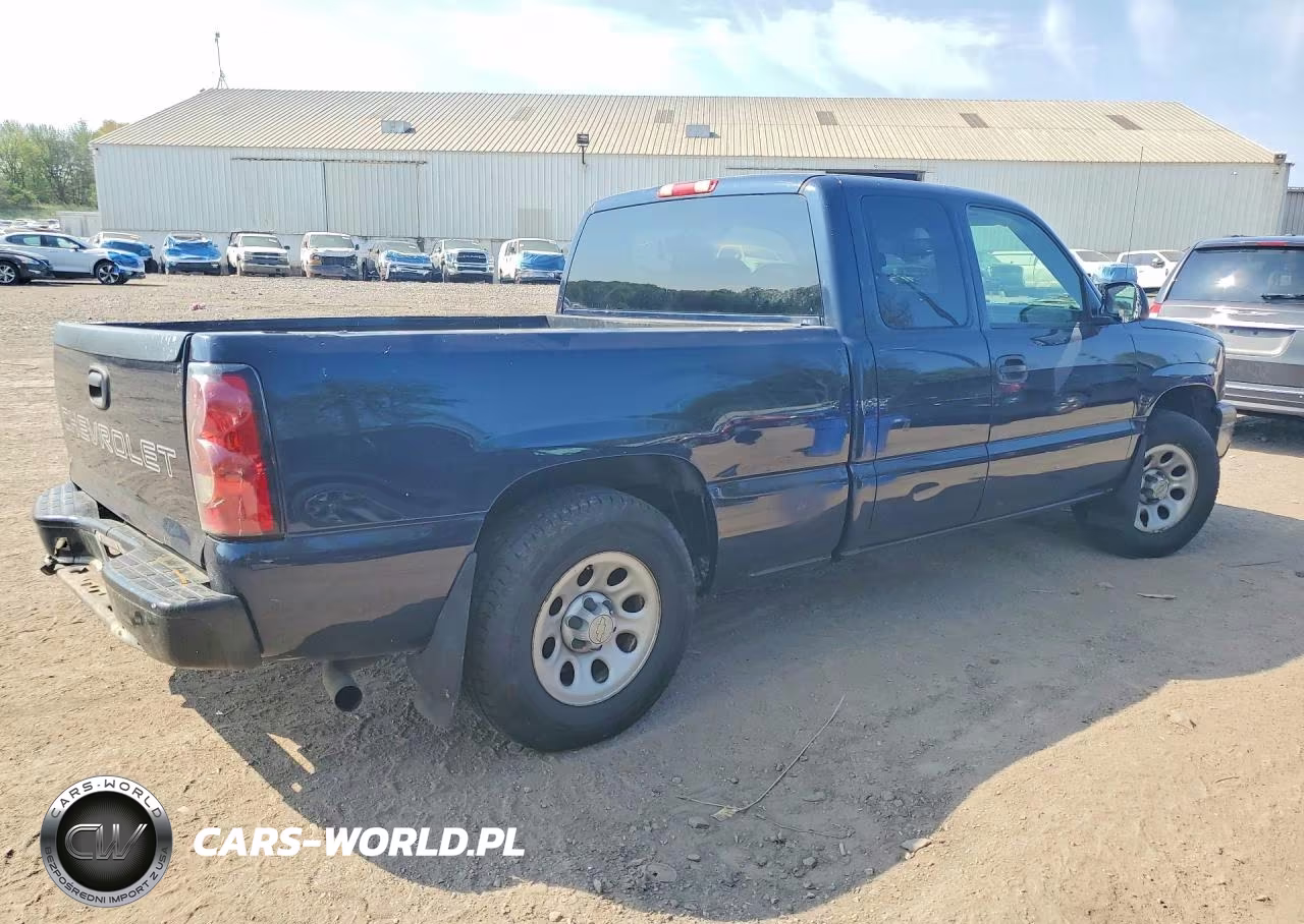 2005 Chevrolet Silverado C1500 VIN:1GCEC19X45Z295724 - 3